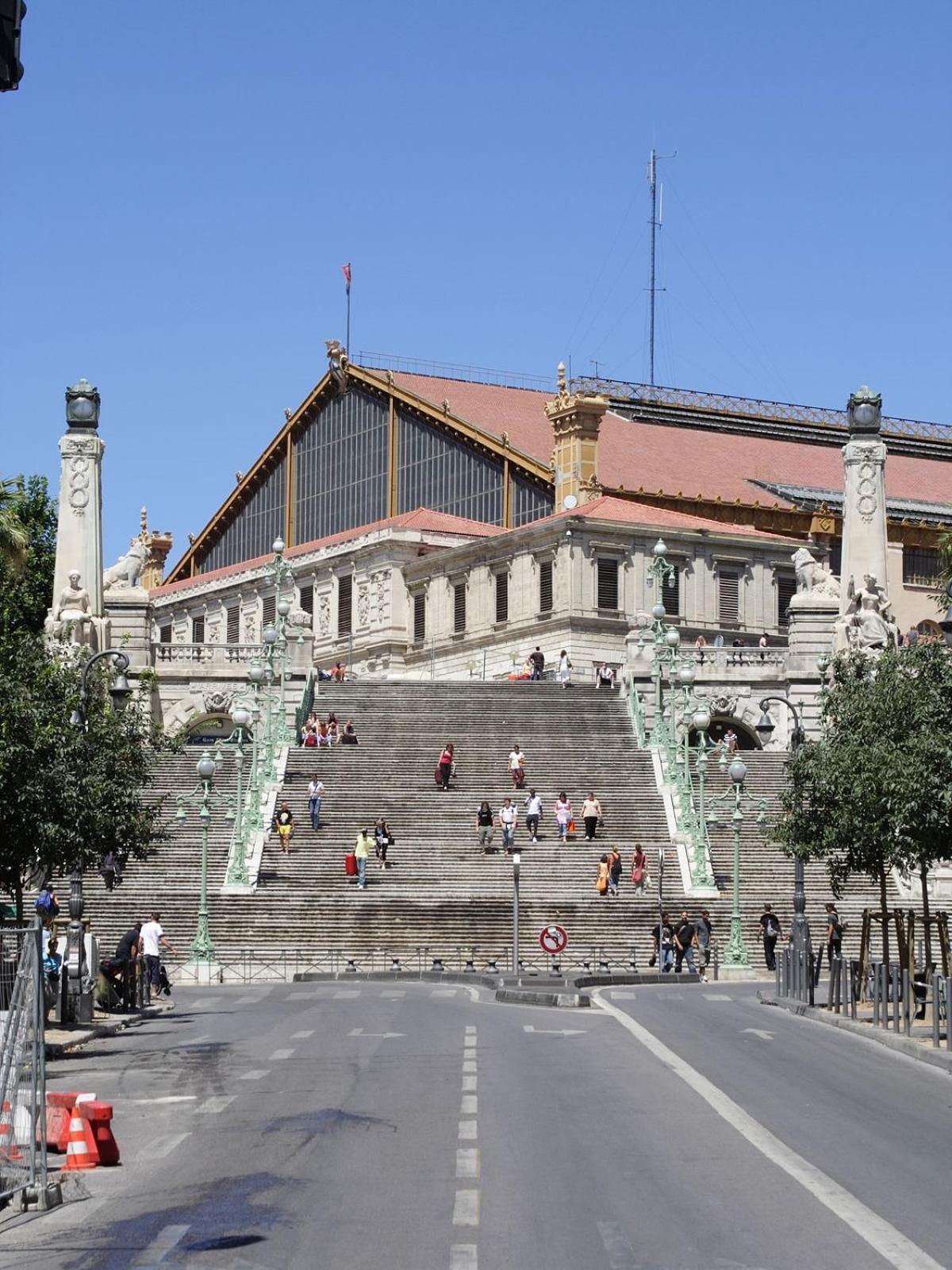 Thubaneau St Charles Canebiere Vieux Port Marseille Exterior photo